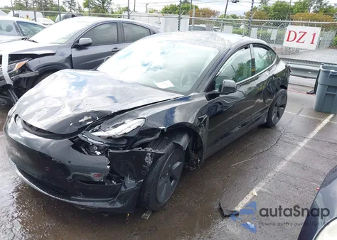 2021 Tesla Model 3 Standard Range Plus Rear-Wheel Drive from USA, damaged, VIN 5YJ3E1EA0MF083846